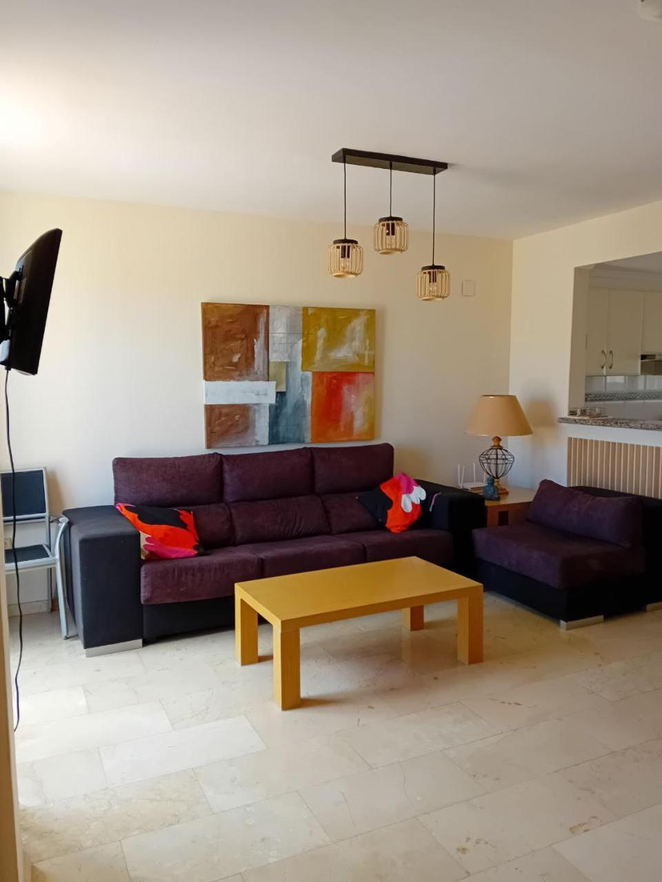 El Rancho Apartment